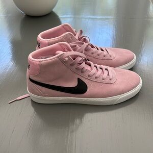 pink nike blazers